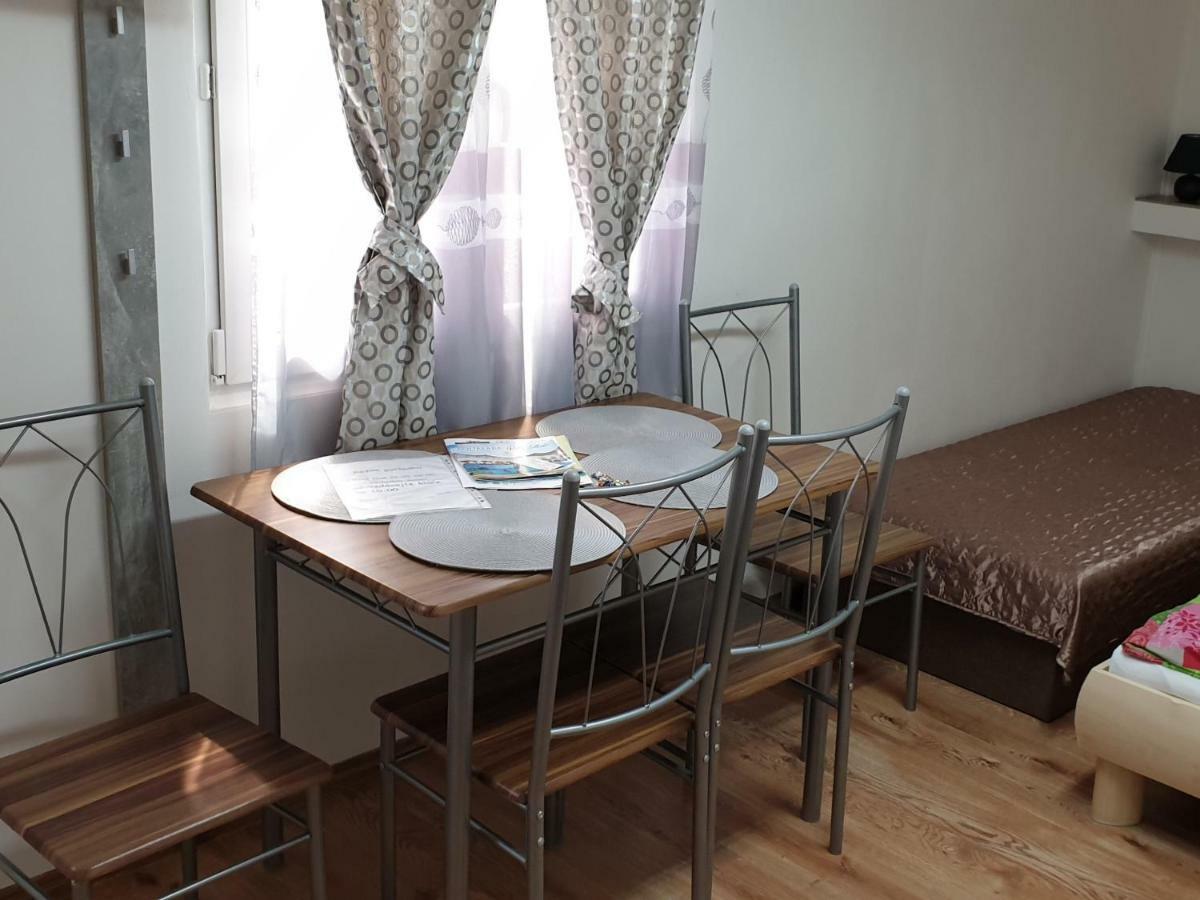 Melanie apartman Veľký Meder Bagian luar foto